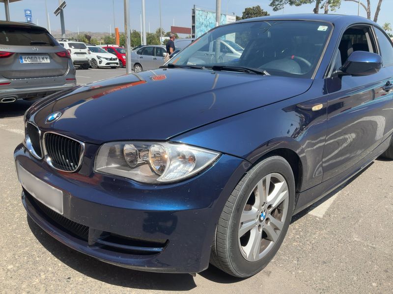 BMW 1er 118d 2010 – снимка 2