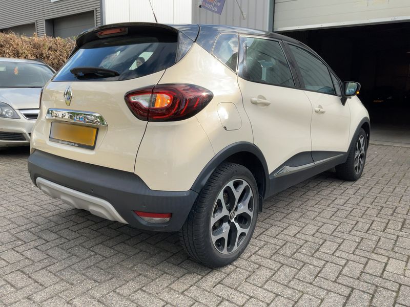 Renault Captur 0.9 Energy Intens 2019 – снимка 8