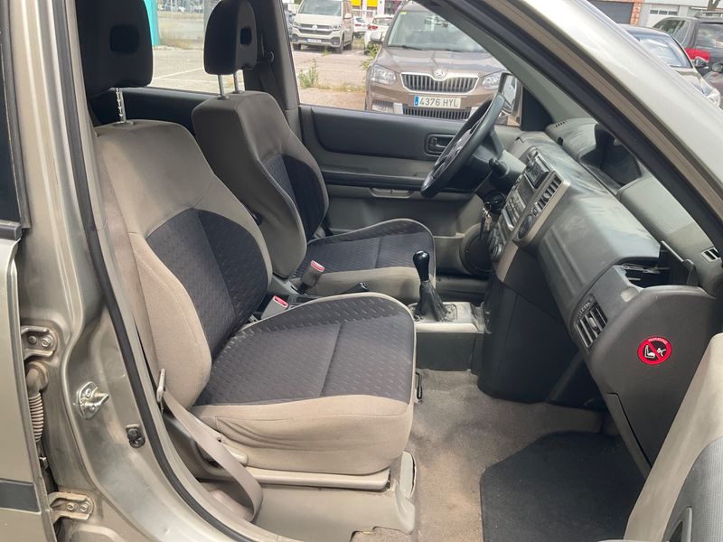 Nissan X-Trail 2.0 Comfort 2005 – снимка 3