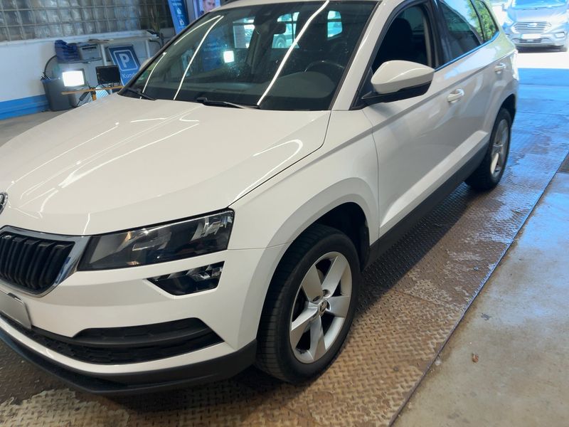 Skoda Karoq 1.6 TDI Ambition 2019 – снимка 2
