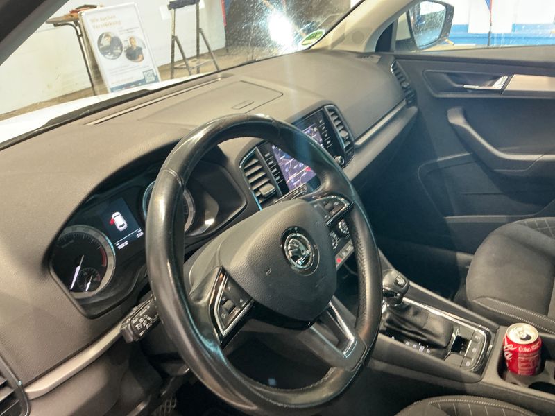 Skoda Karoq 1.6 TDI Ambition 2019 – снимка 41