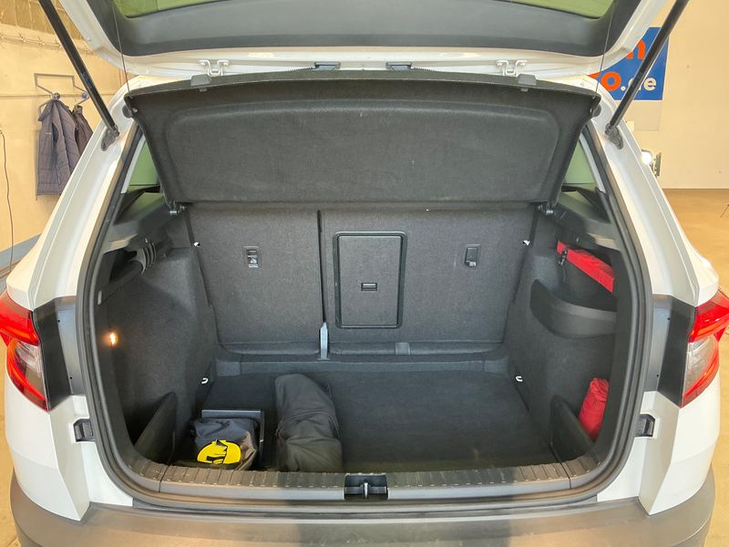 Skoda Karoq 1.6 TDI Ambition 2019 – снимка 15