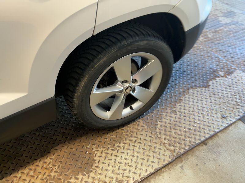 Skoda Karoq 1.6 TDI Ambition 2019 – снимка 5