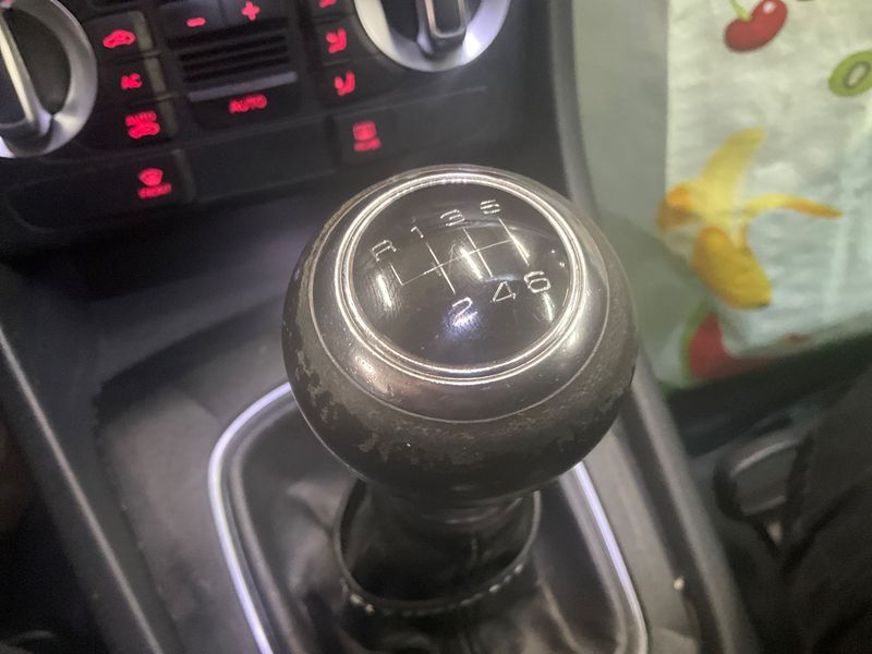Audi Q3 2.0 TDI Ambiente 2012 – снимка 26