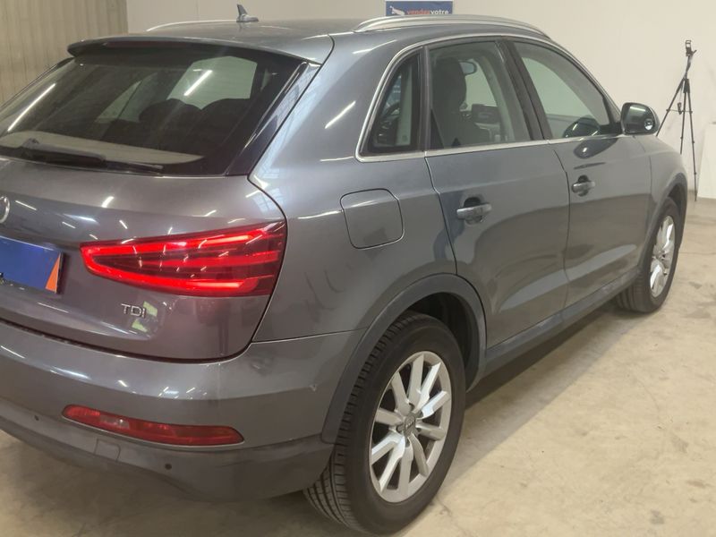 Audi Q3 2.0 TDI Ambiente 2012 – снимка 8