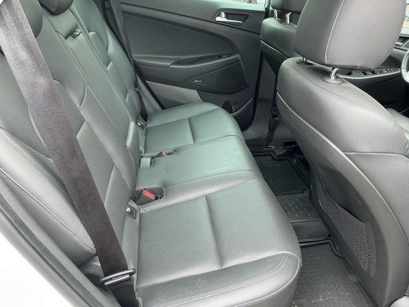Hyundai Tucson 1.6 TGDI Premium 4WD 2019 – снимка 19