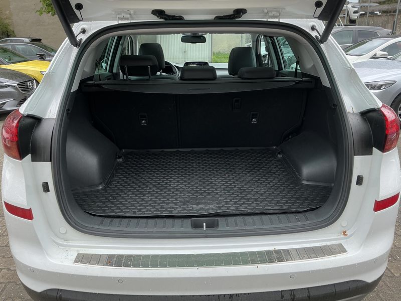 Hyundai Tucson 1.6 TGDI Premium 4WD 2019 – снимка 15