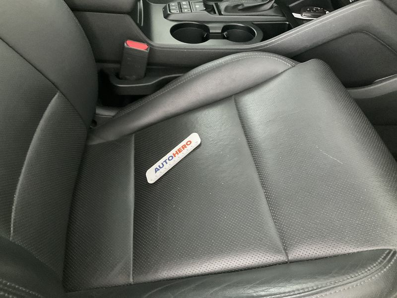 Hyundai Tucson 1.6 TGDI Premium 4WD 2019 – снимка 25