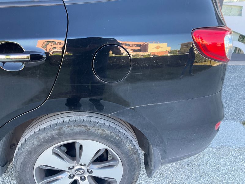 Hyundai Santa Fe 2.2 CRDi Premium 2011 – снимка на щета