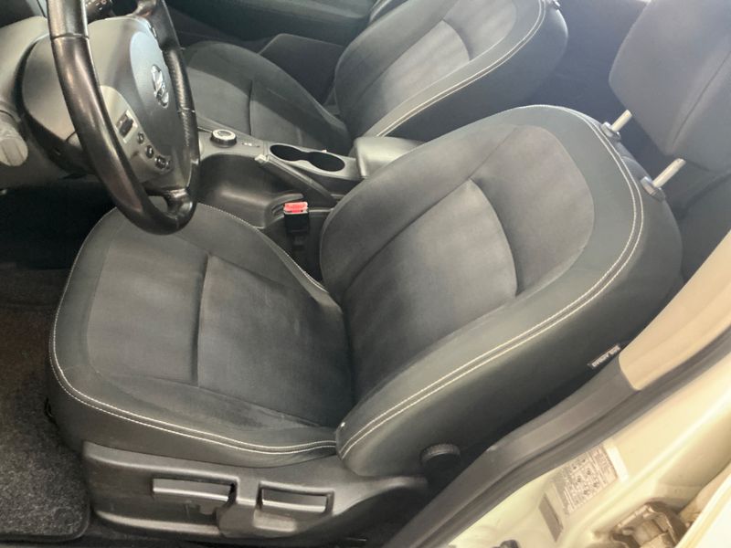 Nissan Qashqai+2 2.0 Acenta 4x4 2010 – снимка 23