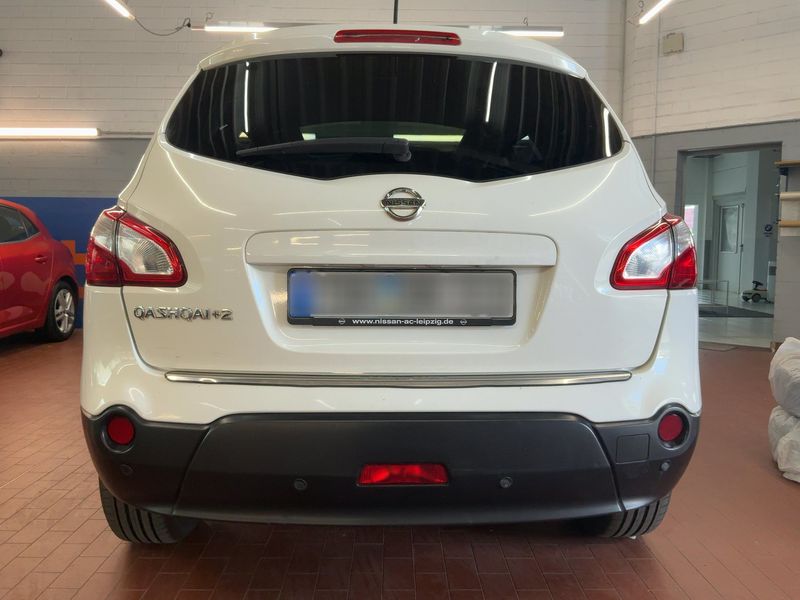 Nissan Qashqai+2 2.0 Acenta 4x4 2010 – снимка 7