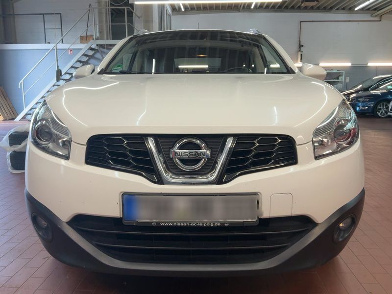 Nissan Qashqai+2 2.0 Acenta 4x4 2010 – снимка 14