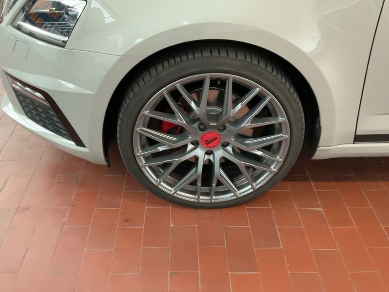 Skoda Octavia 2.0 TDI RS 2018 – снимка 3