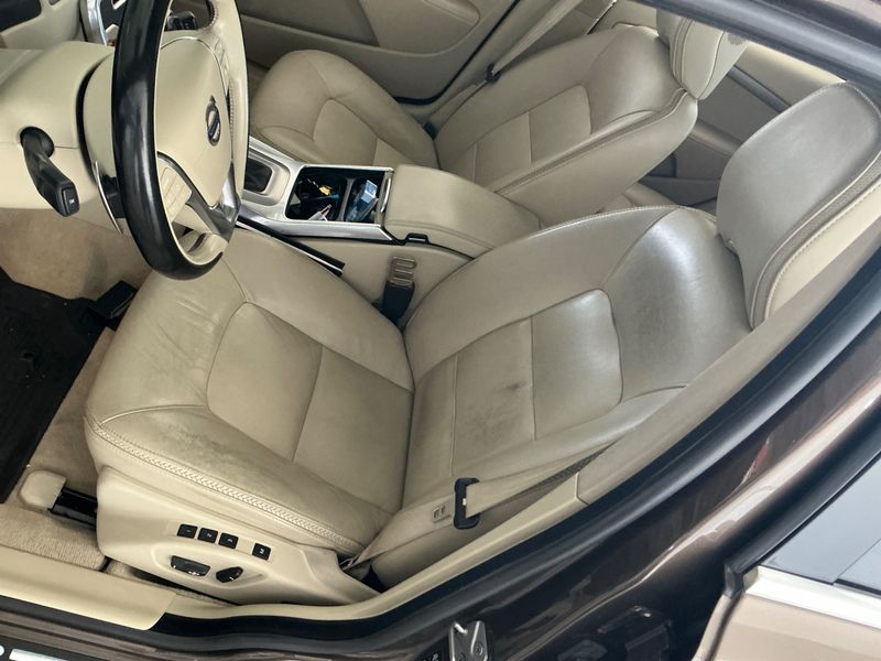 Volvo XC70 2.4 D5 Summum AWD Executive 2016 – снимка 24