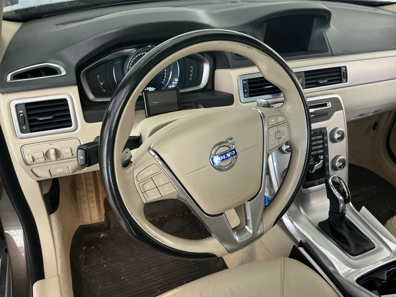 Volvo XC70 2.4 D5 Summum AWD Executive 2016 – снимка 23