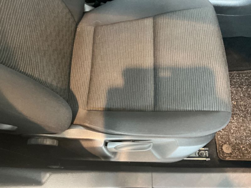 Volkswagen Tiguan 2.0 TDI Cross BlueMotion Tech 2015 – снимка 30
