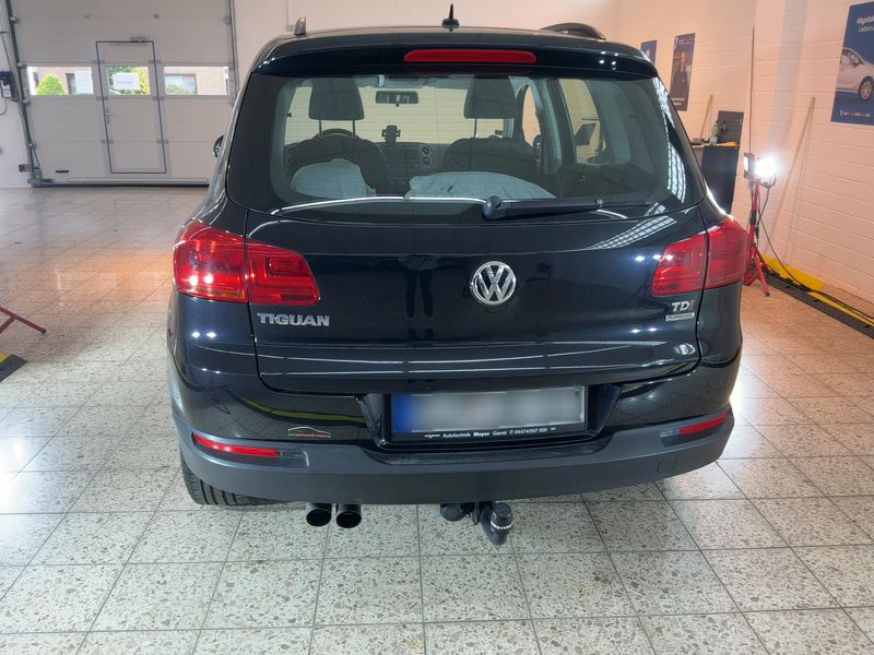 Volkswagen Tiguan 2.0 TDI Cross BlueMotion Tech 2015 – снимка 7
