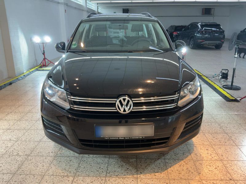 Volkswagen Tiguan 2.0 TDI Cross BlueMotion Tech 2015 – снимка 14