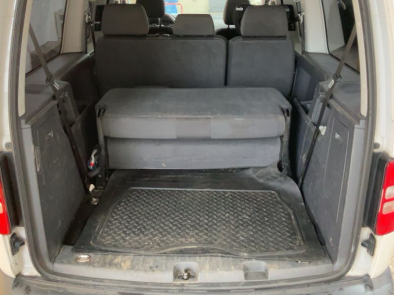 Volkswagen Caddy 1.6 TDI Maxi Trendline 2014 – снимка 15