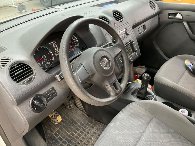 Volkswagen Caddy 1.6 TDI Maxi Trendline 2014 – снимка 45