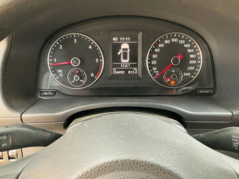 Volkswagen Caddy 1.6 TDI Maxi Trendline 2014 – снимка 18