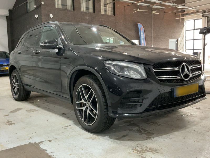 Mercedes-Benz GLC-Klasse GLC 350e 4Matic AMG Line 2018 – снимка 12