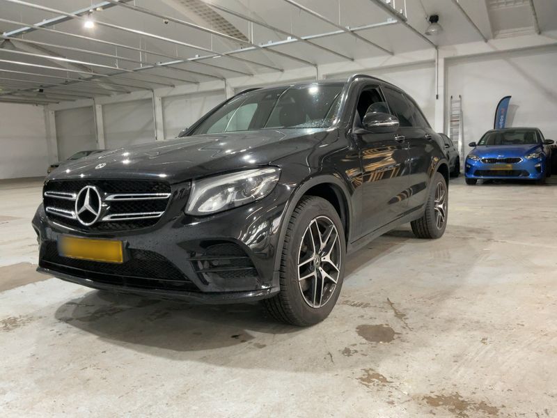 Mercedes-Benz GLC-Klasse GLC 350e 4Matic AMG Line 2018 – снимка 2