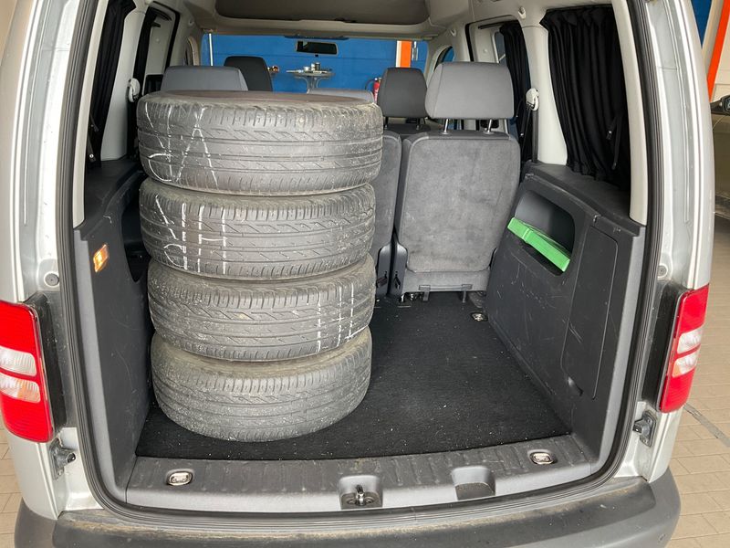 Volkswagen Caddy 1.6 TDI 2015 – снимка 45