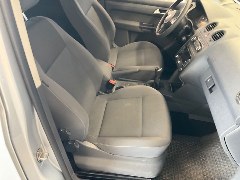 Volkswagen Caddy 1.6 TDI 2015 – снимка 47