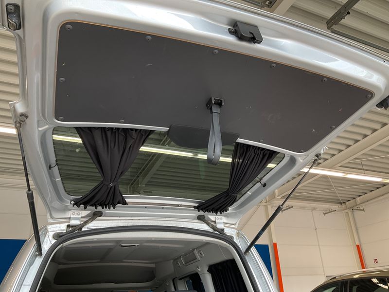 Volkswagen Caddy 1.6 TDI 2015 – снимка 42