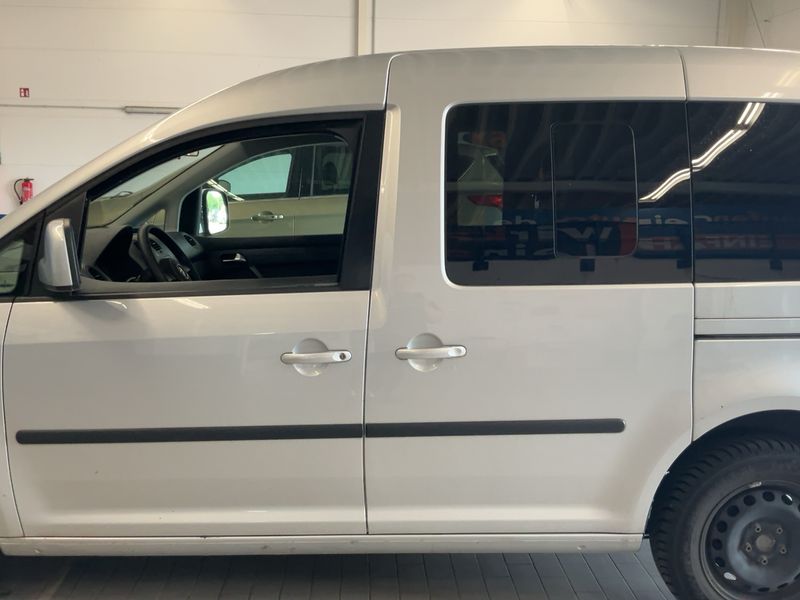 Volkswagen Caddy 1.6 TDI 2015 – снимка 4