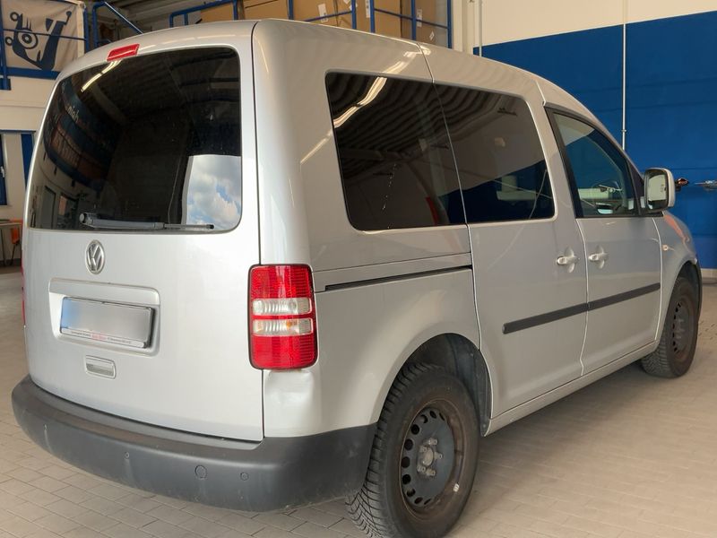 Volkswagen Caddy 1.6 TDI 2015 – снимка 6