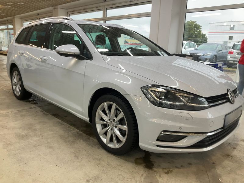 Volkswagen Golf VII 2.0 TDI Highline BlueMotion Tech 2017 – снимка 12