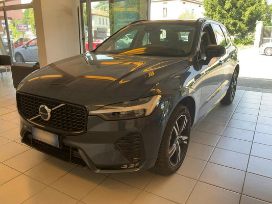 Volvo XC60 2.0 B4 Mild-Hybrid Ultimate Dark AWD 2024 – снимка 1