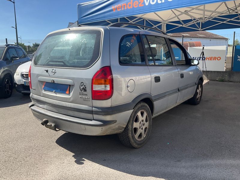 Opel Zafira 2.0 DTI Elegance 2002 – снимка 2