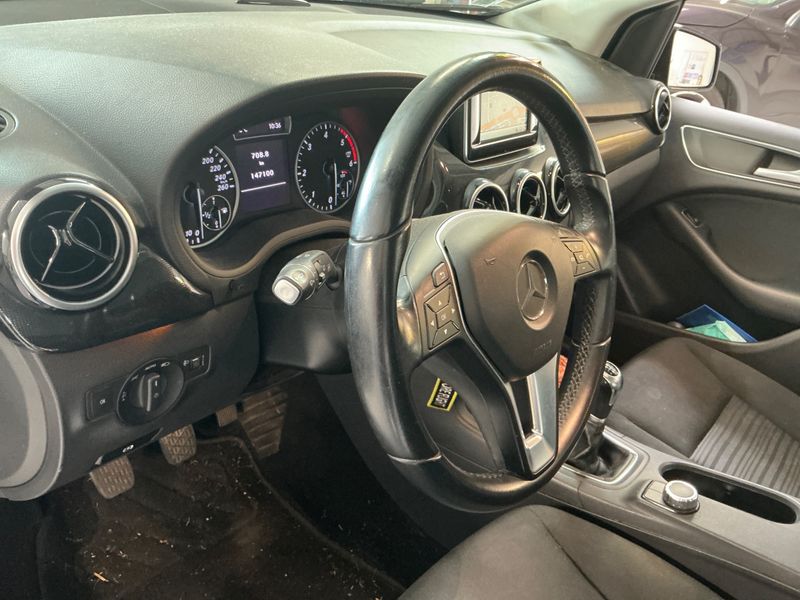 Mercedes-Benz B-Klasse B 160 CDI 2013 – снимка 24