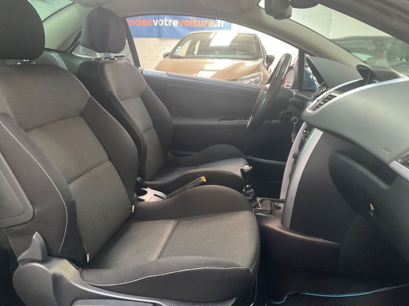 Peugeot 207 1.6 HDi Sport Pack 2007 – снимка 3
