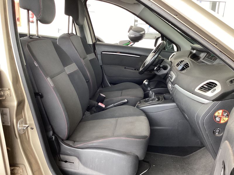 Renault Scenic 1.5 dCi Expression 2014 – снимка 3