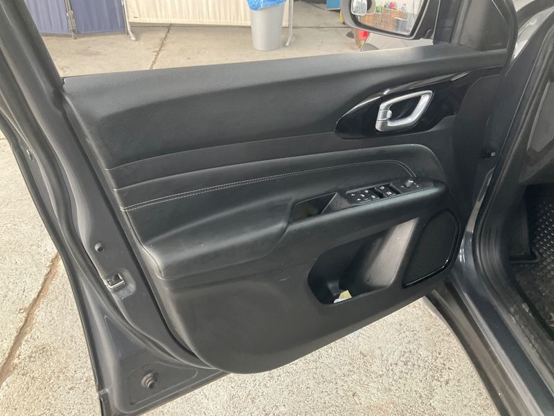 Jeep Compass 1.3 T-GDi 80th Anniversary FWD 2021 – снимка 29