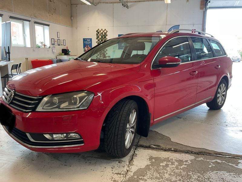 Volkswagen Passat 1.4 TSI EcoFuel Comfortline 2013 – снимка 1
