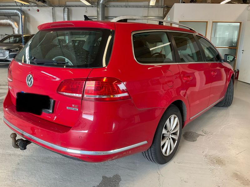 Volkswagen Passat 1.4 TSI EcoFuel Comfortline 2013 – снимка 2