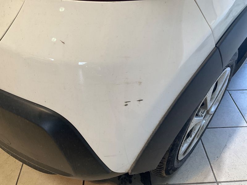 Citroen C3 1.5 Blue-HDi Société Feel 2023 – снимка 23