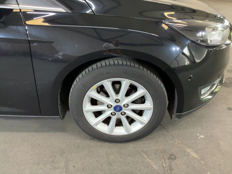 Ford Focus 1.5 TDCi Titanium 2016 – снимка 11