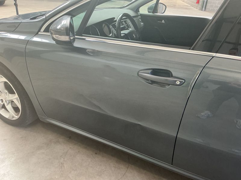 Peugeot 508 1.6 HDi Active 2011 – снимка 26