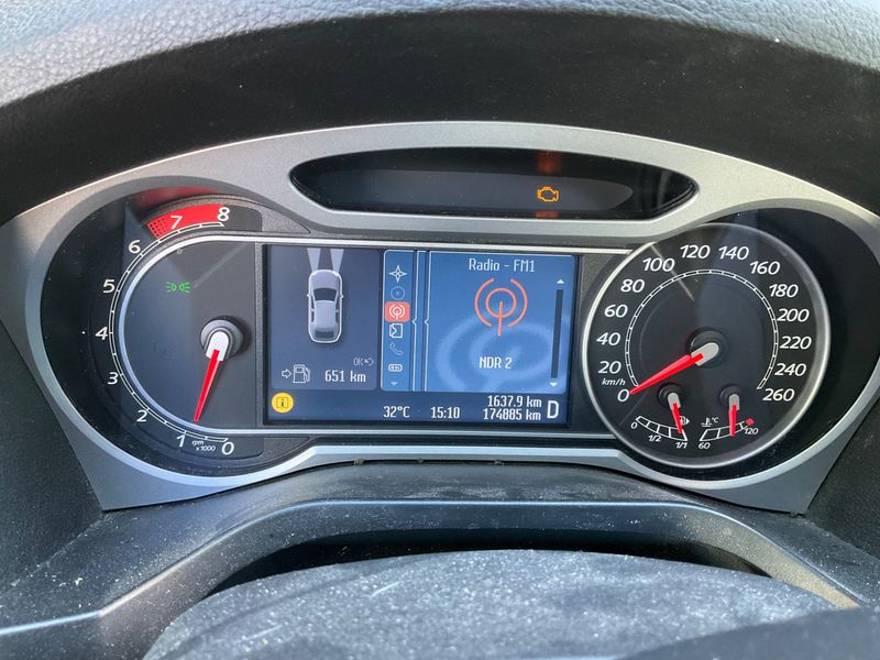 Ford S-Max 2.0 EcoBoost Titanium 2010 – снимка 4