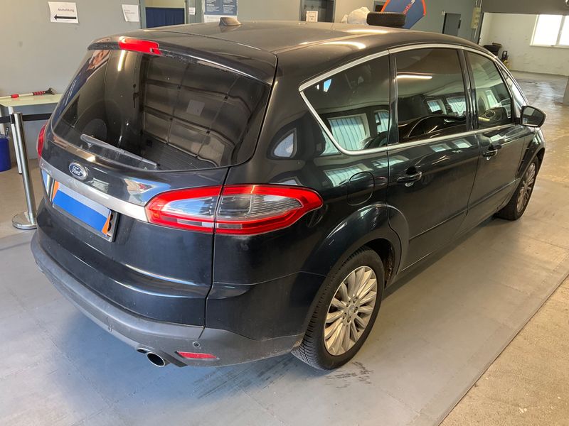Ford S-Max 2.0 EcoBoost Titanium 2010 – снимка 2