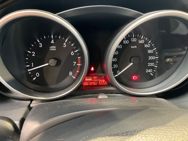 Mazda 5 1.8 Sendo 2014 – снимка 19