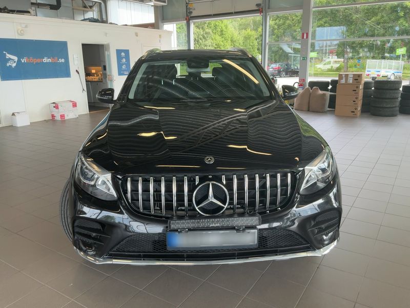 Mercedes-Benz GLC-Klasse GLC 220 4Matic AMG Line 2018 – снимка 14