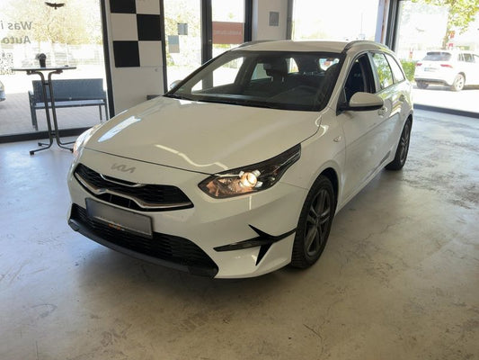 Kia cee'd 1.5 TGDI Spirit 2023 – снимка 1
