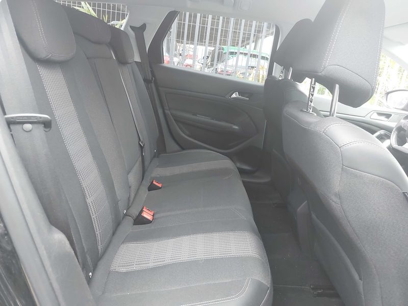 Peugeot 308 1.5 Blue-HDi Allure Business 2021 – снимка 14